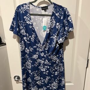 Women’s fortune and Ivy wrap dress. From stitch fix. New with tags